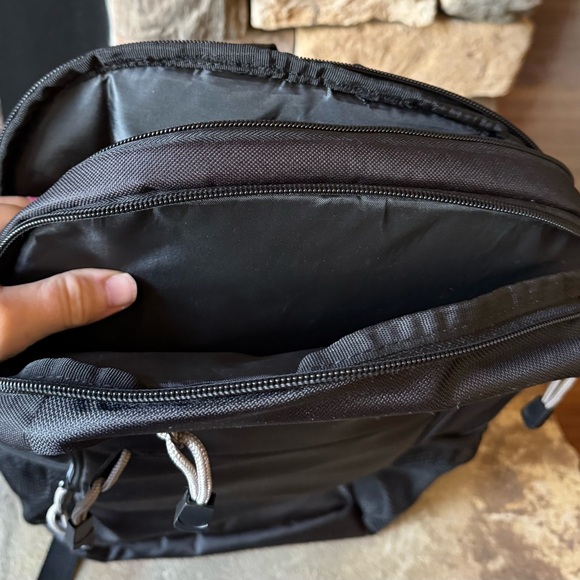 Targus backpack - Picture 3 of 3